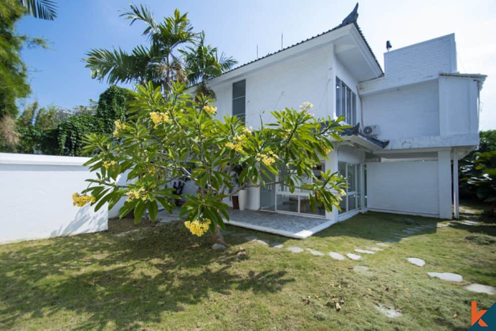 4-bedroom freehold villa in Seminyak — photo 5 of 5