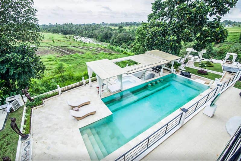 5-bedroom freehold villa in Tabanan — photo 2 of 5