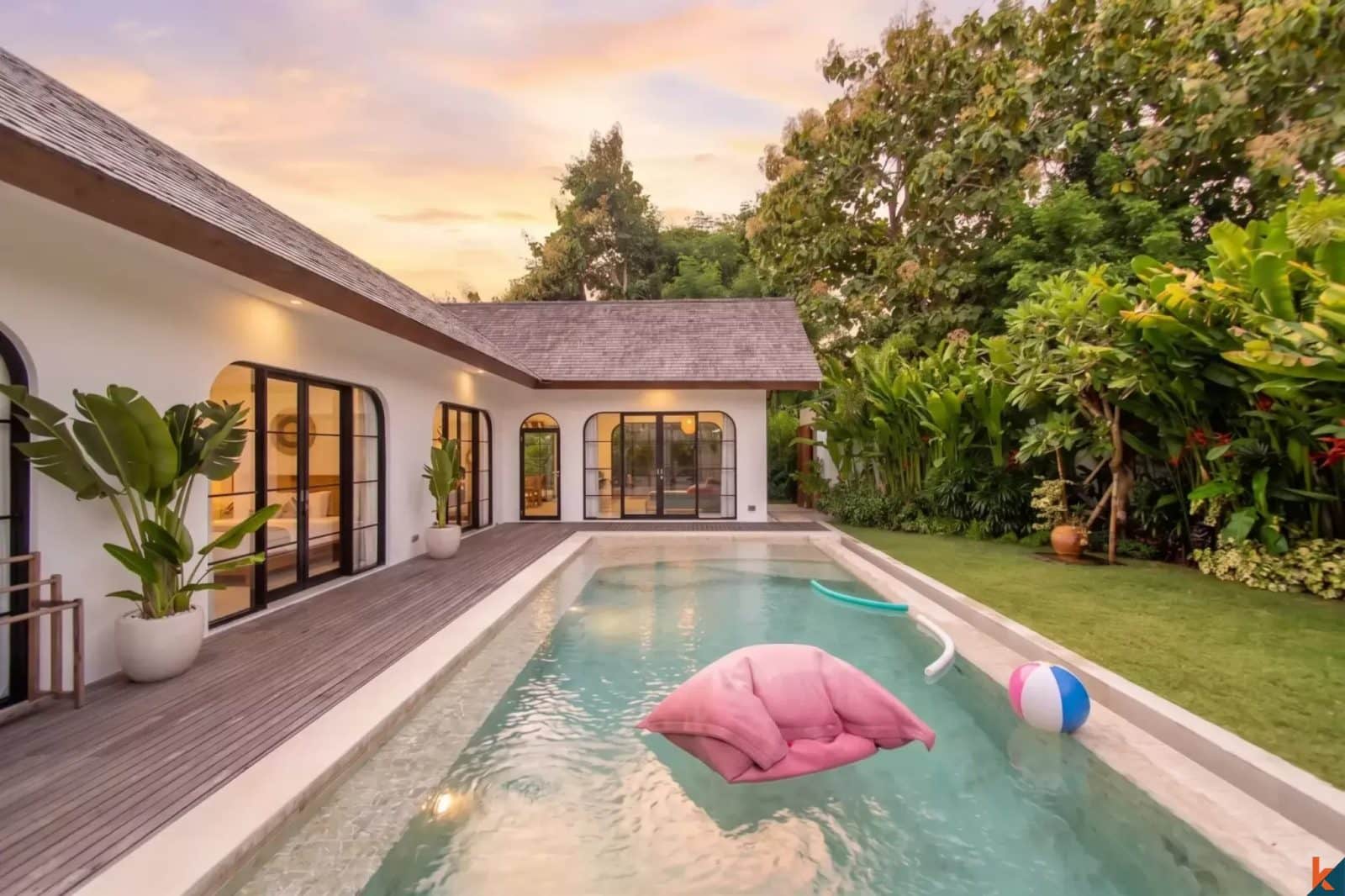3-bedroom freehold villa in Uluwatu — photo 2 of 5