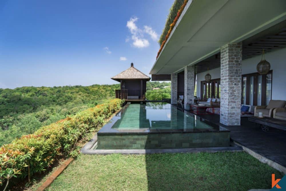 6-bedroom freehold villa in Uluwatu — photo 3 of 5