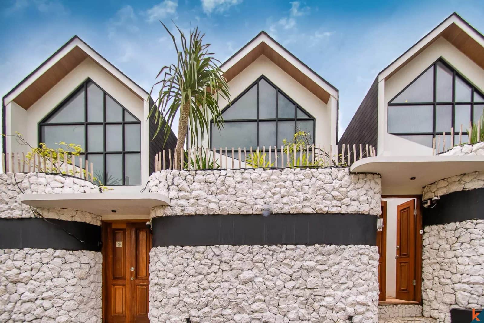 Brand new two twin one bedroom honeymoon villas for sale in Ungasan