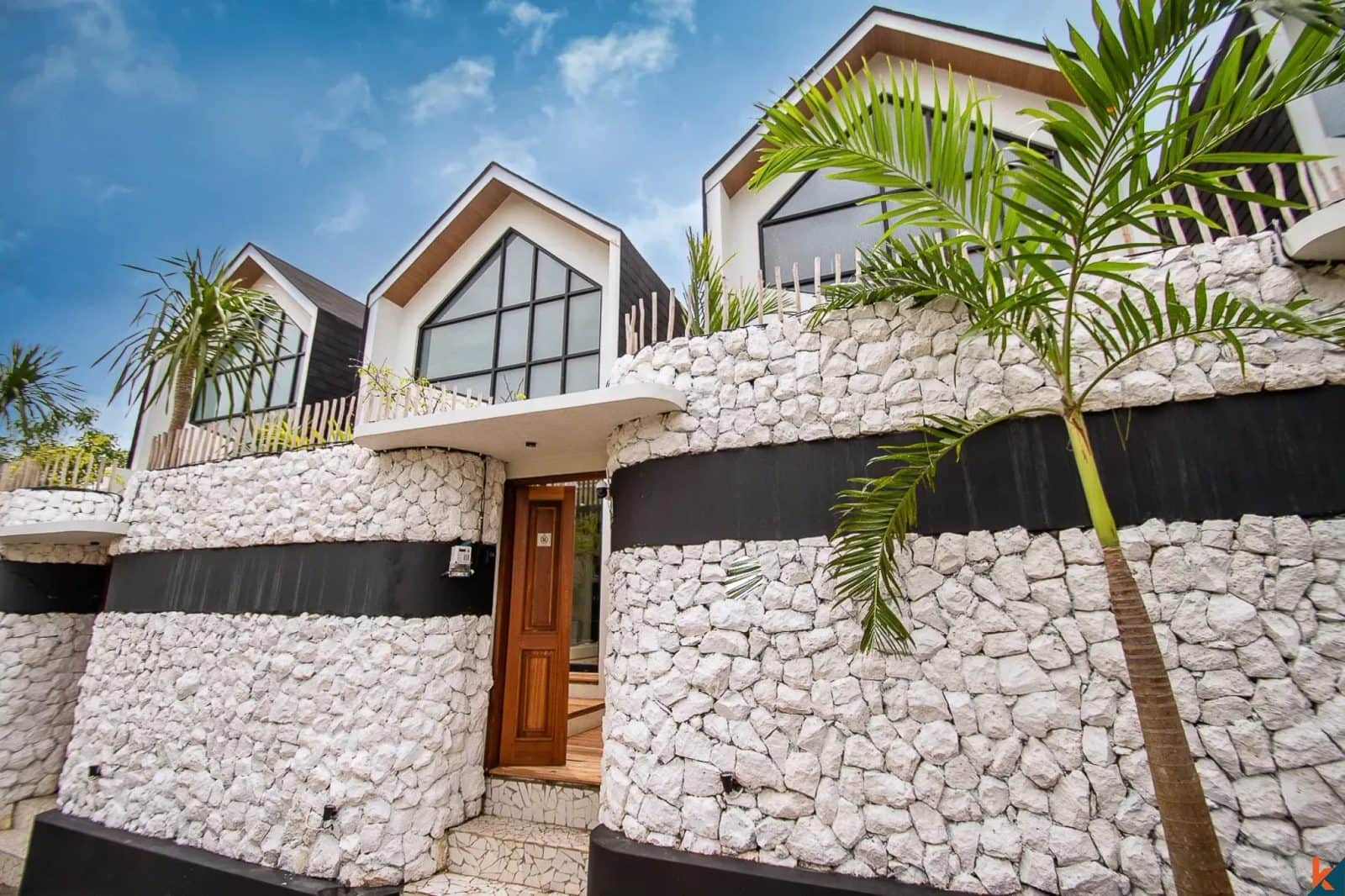 2-bedroom freehold villa in Ungasan — photo 2 of 5