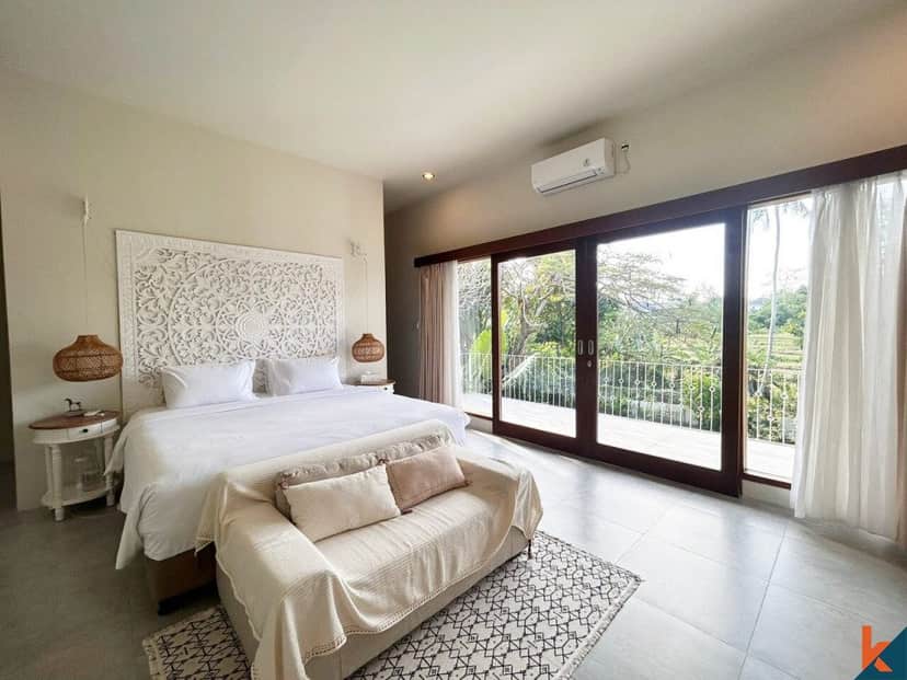 5-bedroom leasehold villa in Berawa — photo 3 of 5