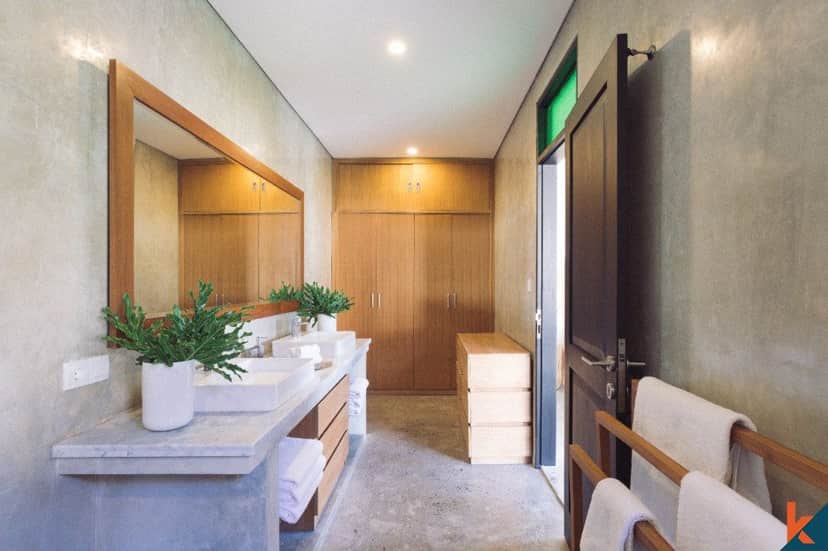 5-bedroom leasehold villa in Canggu — photo 4 of 5