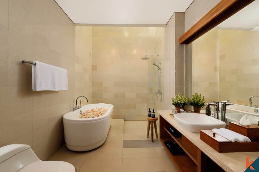 6-bedroom leasehold villa in Canggu — photo 5 of 5