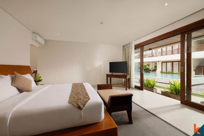 6-bedroom leasehold villa in Canggu — photo 2 of 5