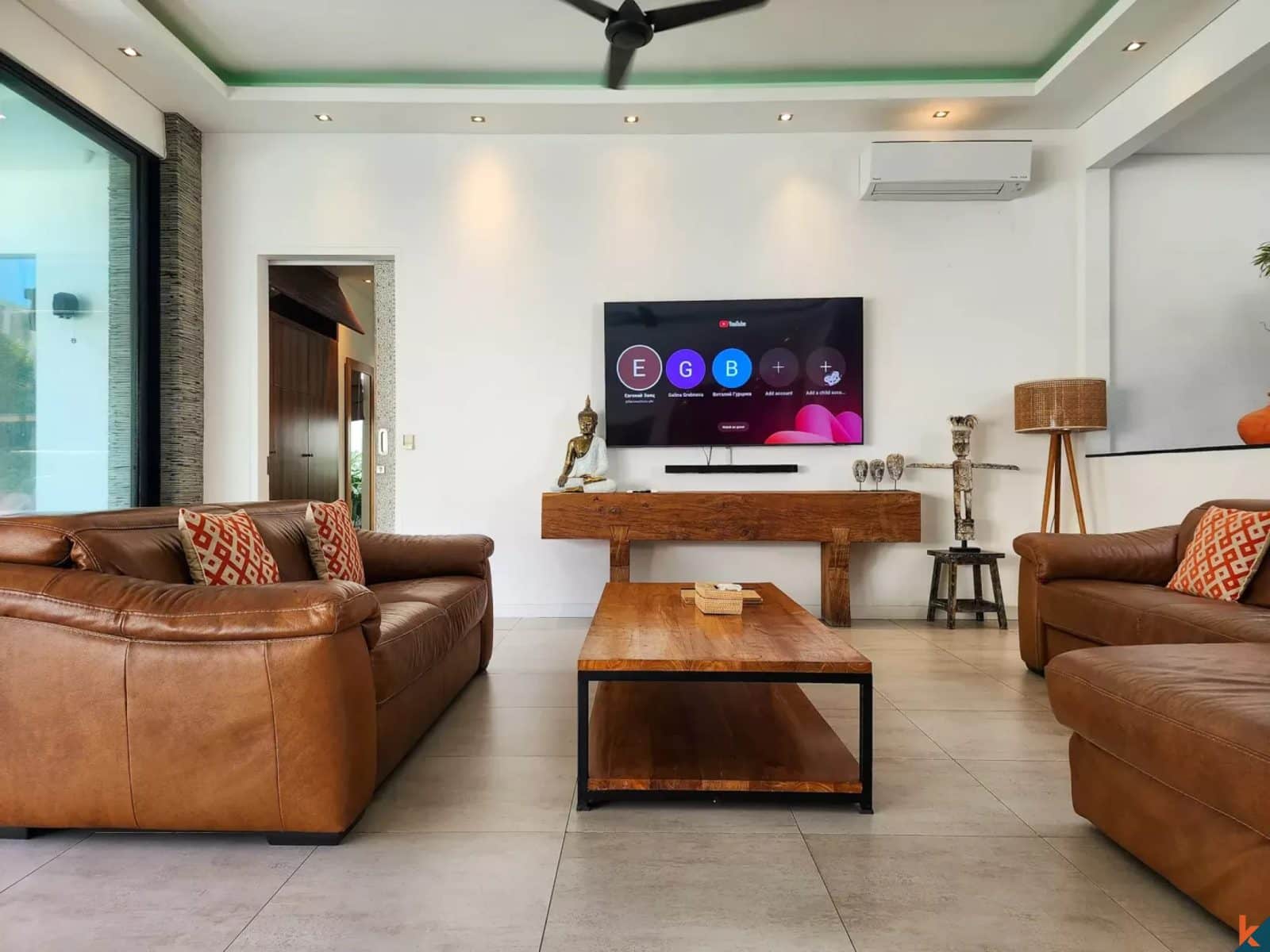 4-bedroom leasehold villa in Canggu — photo 5 of 5