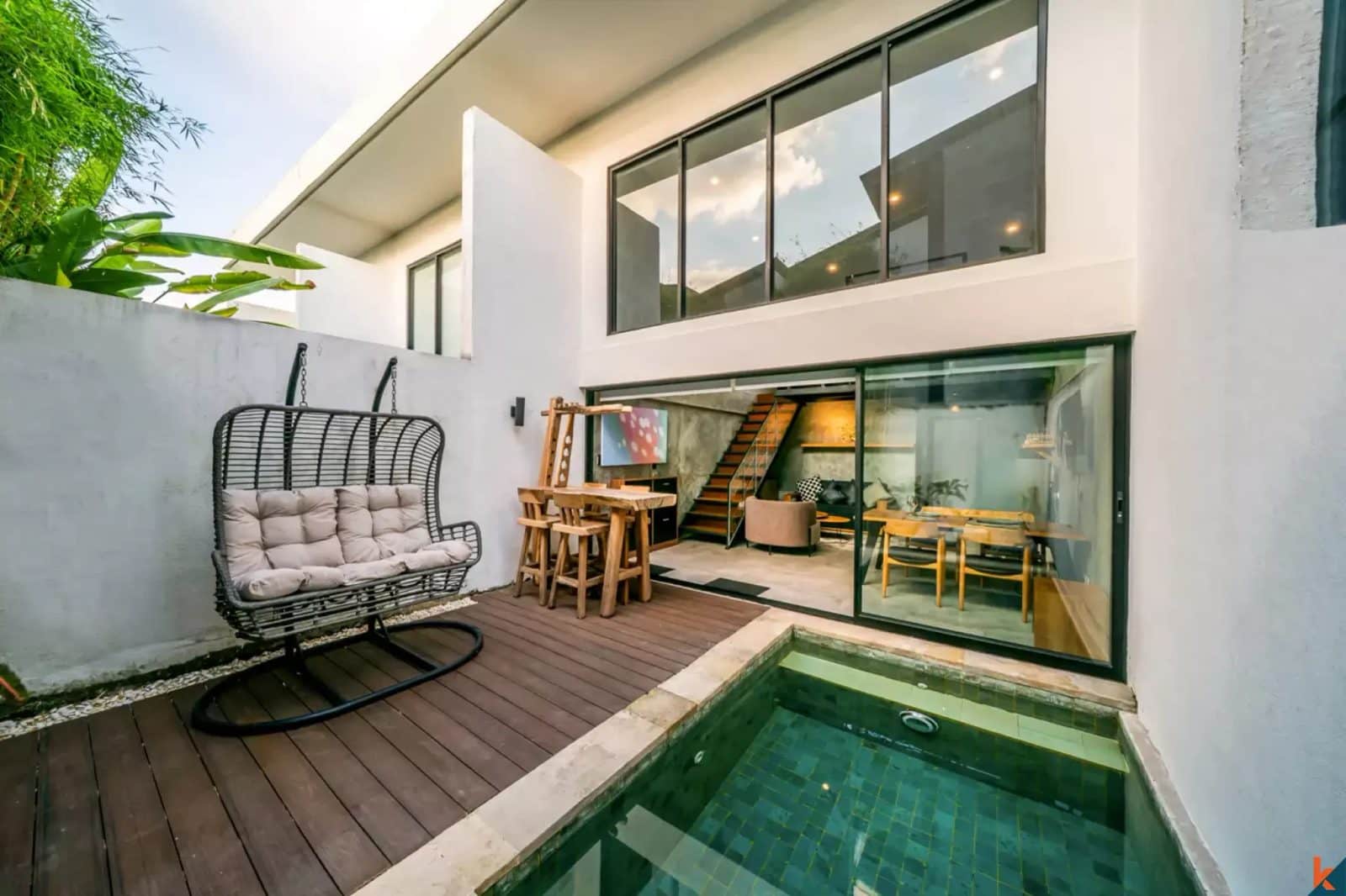 Amazing One Bedroom Loft Style Property For Lease in Babakan