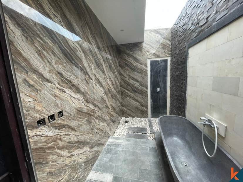3-bedroom leasehold villa in Canggu — photo 4 of 5
