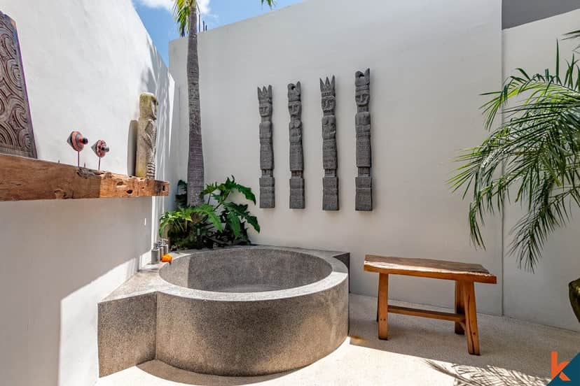 4-bedroom leasehold villa in Canggu — photo 4 of 5