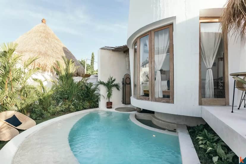 5-bedroom leasehold villa in Pererenan — photo 2 of 5