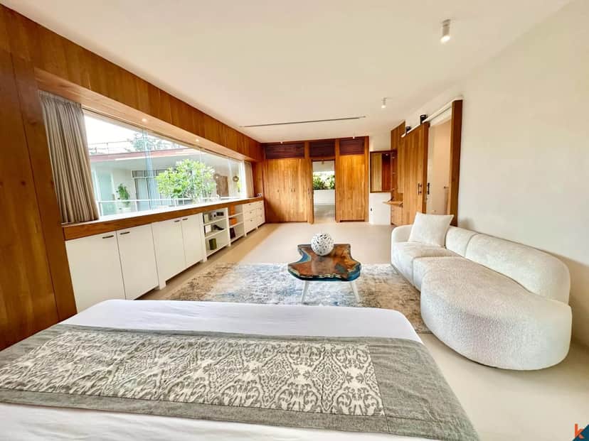 5-bedroom leasehold villa in Pererenan — photo 2 of 5