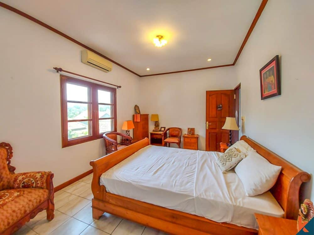 3-bedroom leasehold villa in Sanur — photo 4 of 5