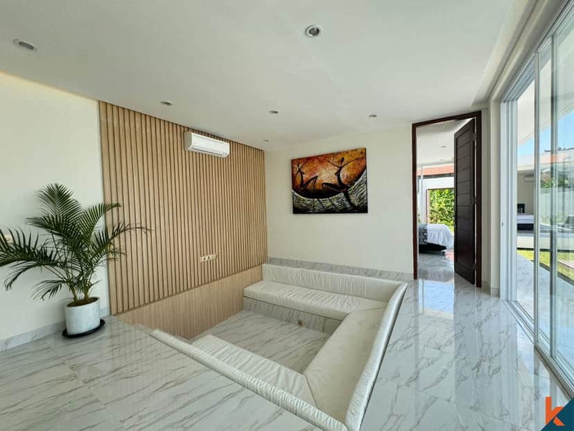 4-bedroom leasehold villa in Seminyak — photo 2 of 5