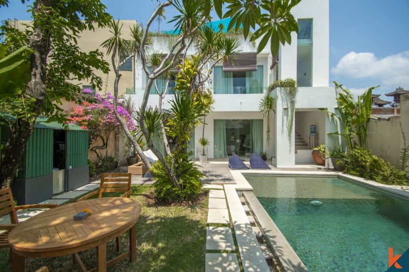 4-bedroom leasehold villa in Seminyak — photo 2 of 5