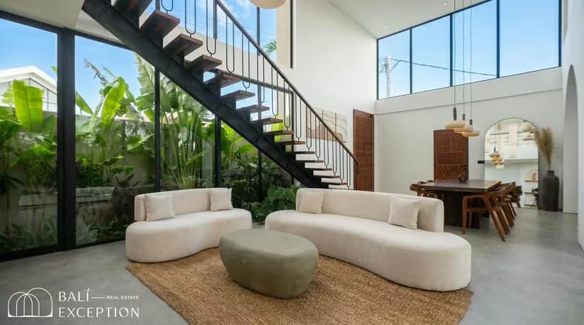 4-bedroom leasehold villa in Pererenan — photo 2 of 5