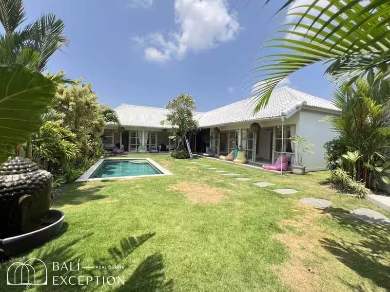 Spacious 4 Bedroom Villa for Sale Leasehold in Canggu