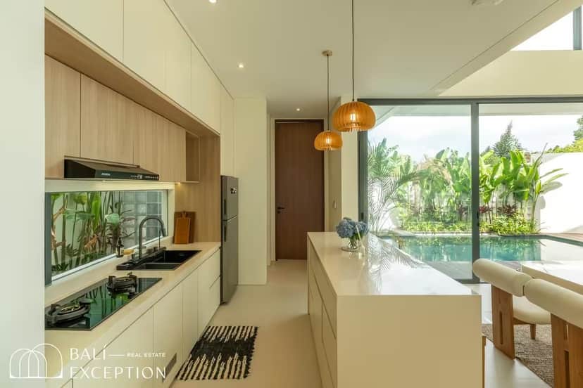 3-bedroom leasehold villa in Kerobokan — photo 3 of 5