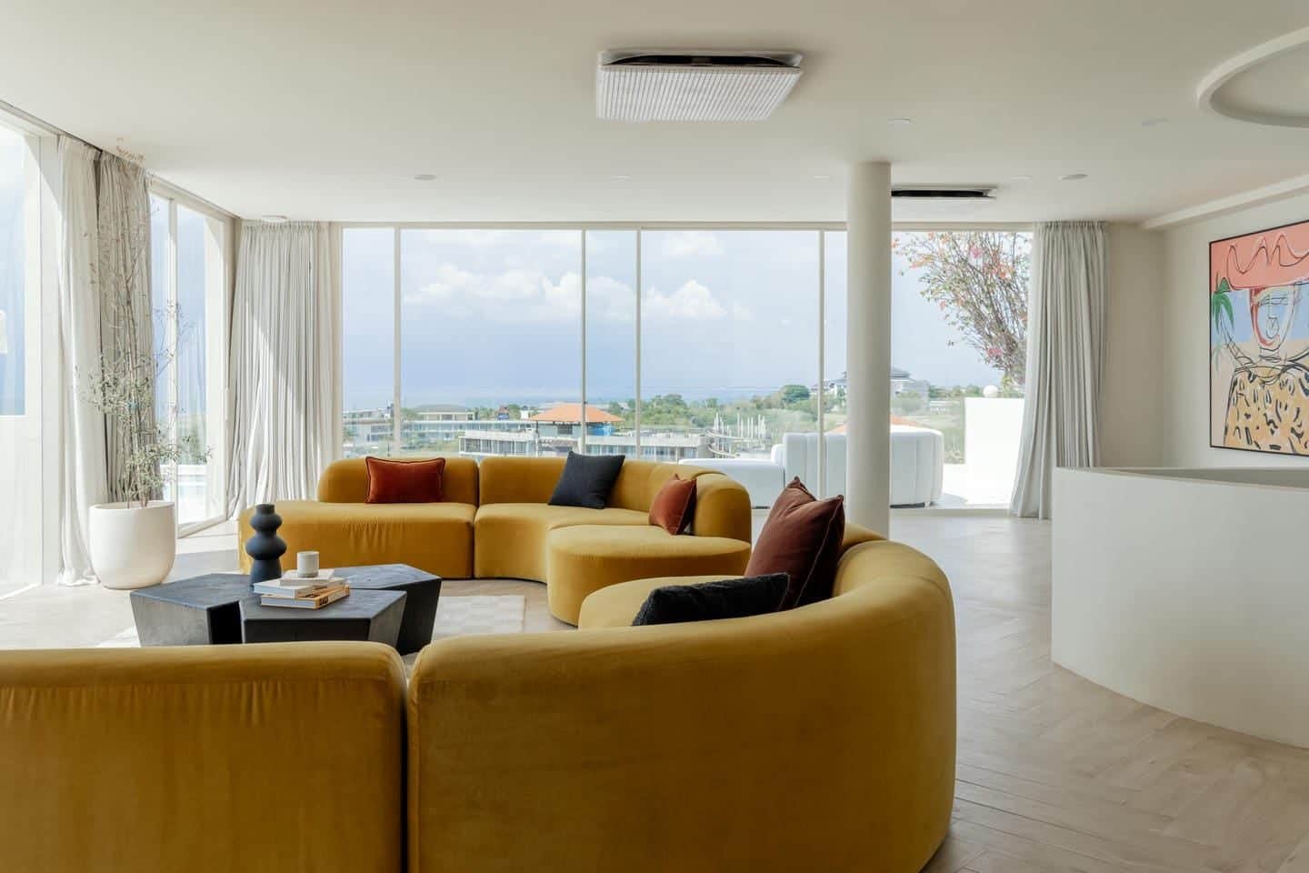 5-bedroom leasehold villa in Uluwatu — photo 2 of 5