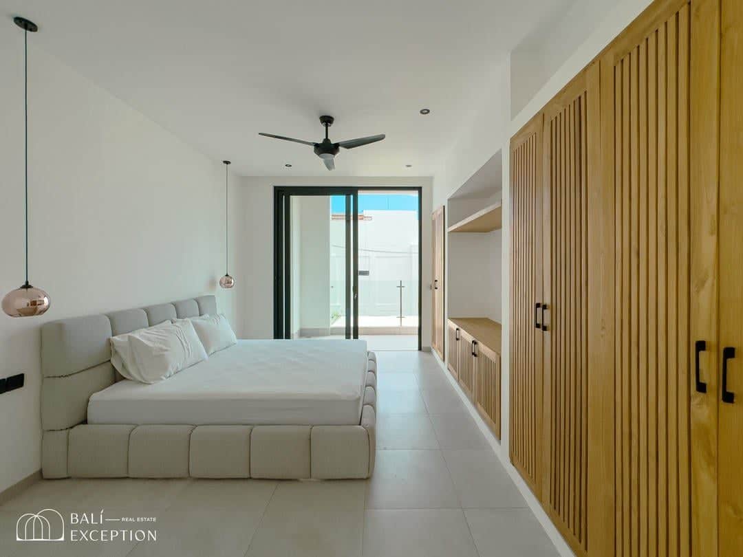 4-bedroom leasehold villa in Pererenan — photo 5 of 5