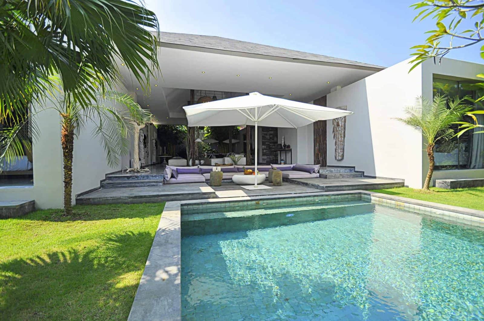 Contemporary Design 3 Bedroom Villa for Sale Leasehold in Berawa