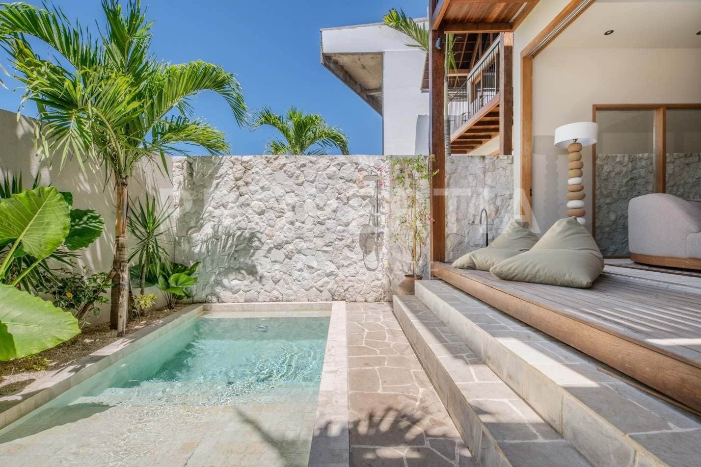2-bedroom leasehold villa in Mas — photo 2 of 5