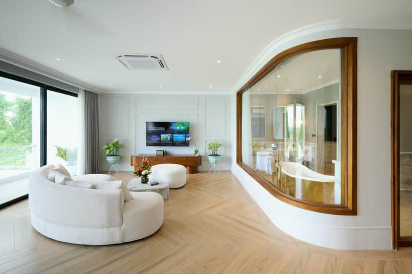 4-bedroom leasehold villa in Canggu — photo 2 of 5