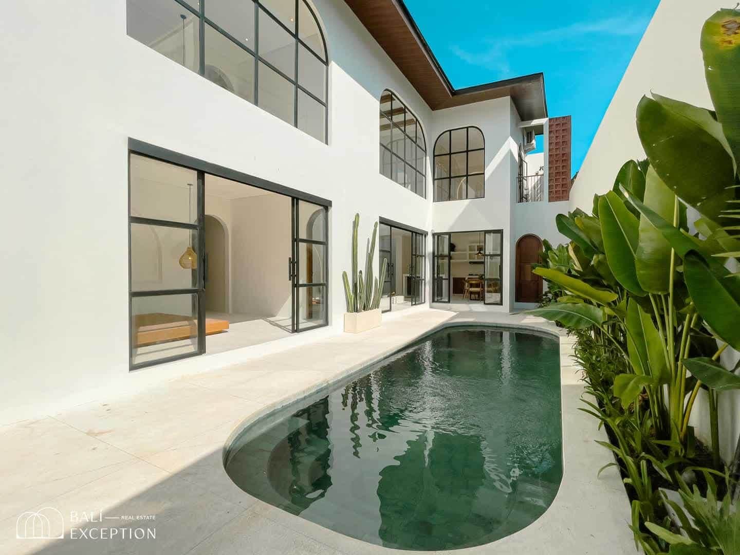 Tropical 3 Bedroom Villa for Sale Leasehold in Umalas