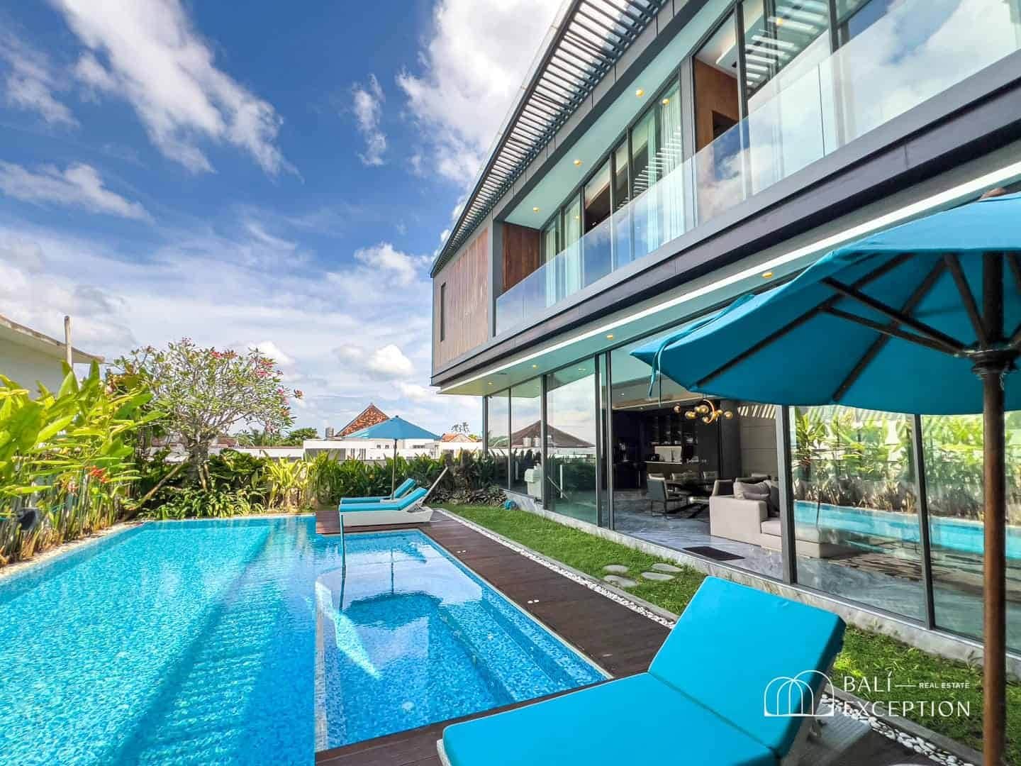 Exquisite 5 Bedroom Villa for Sale Freehold in Umalas Bali