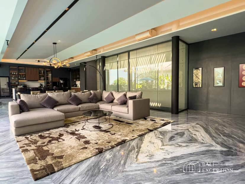 5-bedroom freehold villa in Umalas — photo 2 of 5