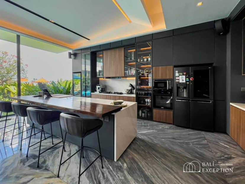 5-bedroom freehold villa in Umalas — photo 3 of 5
