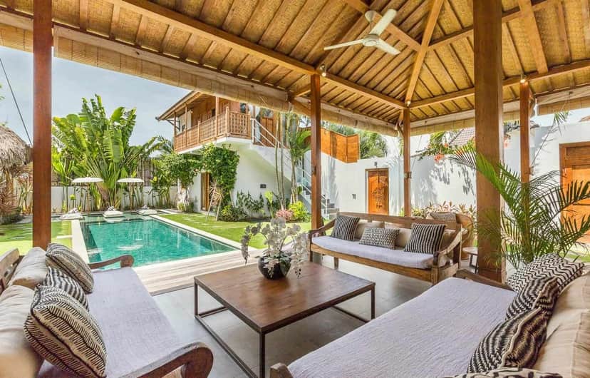 5-bedroom leasehold villa in Seminyak — photo 2 of 5