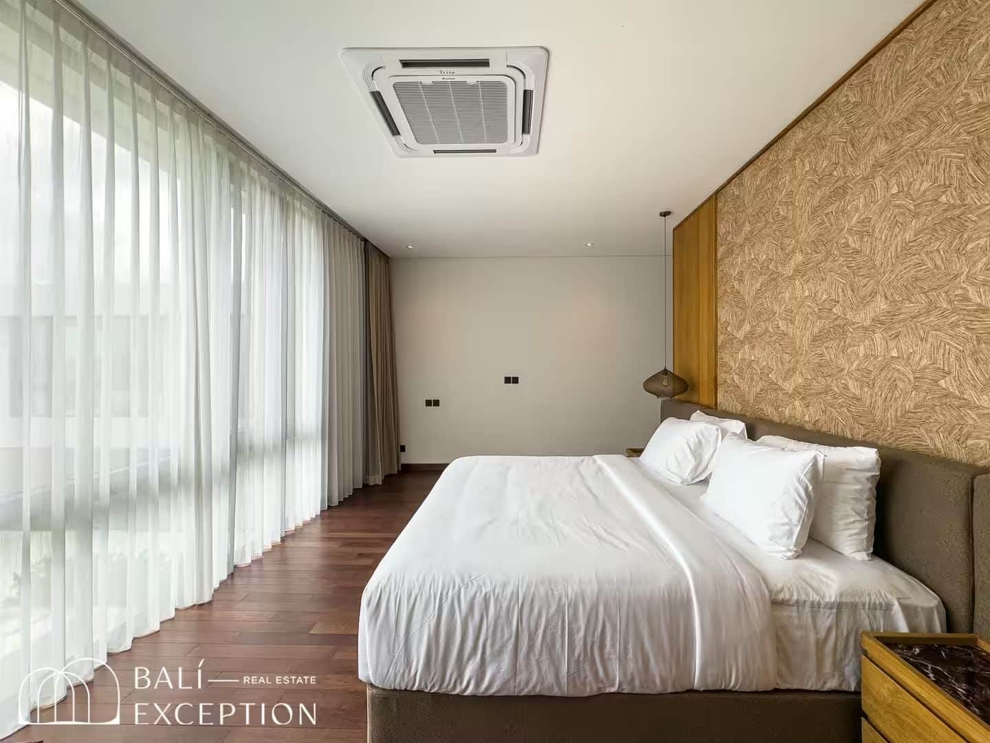 5-bedroom leasehold villa in Umalas — photo 4 of 5