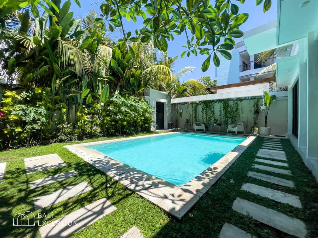 Ready Now 3 Bedroom Villa for Sale Leasehold in Batu Bolong
