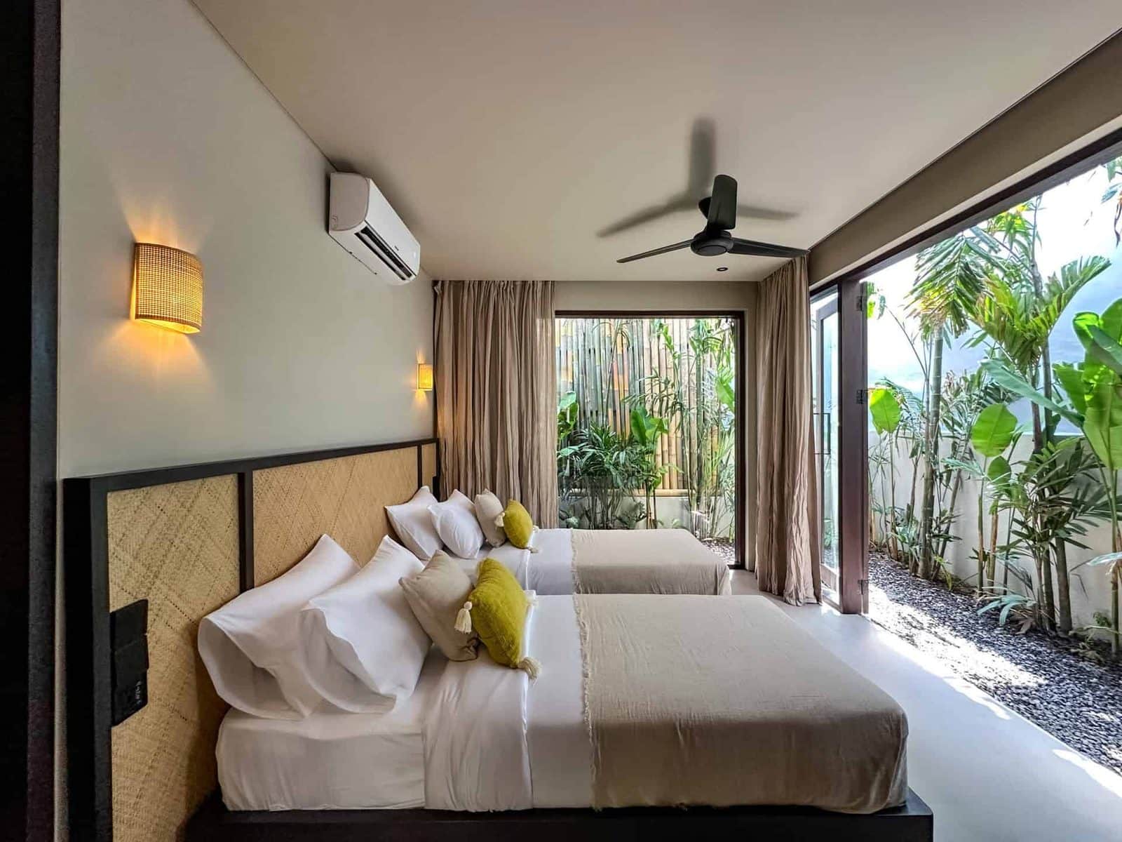 4-bedroom leasehold villa in Uluwatu — photo 3 of 5