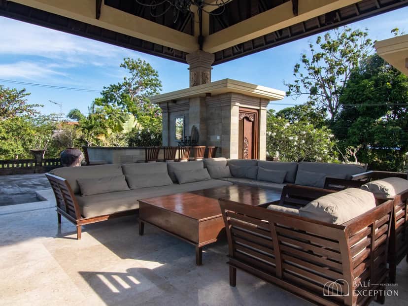 6-bedroom freehold villa in Uluwatu — photo 2 of 5