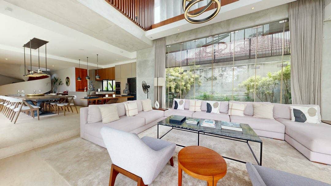 4-bedroom leasehold villa in Seminyak — photo 2 of 5