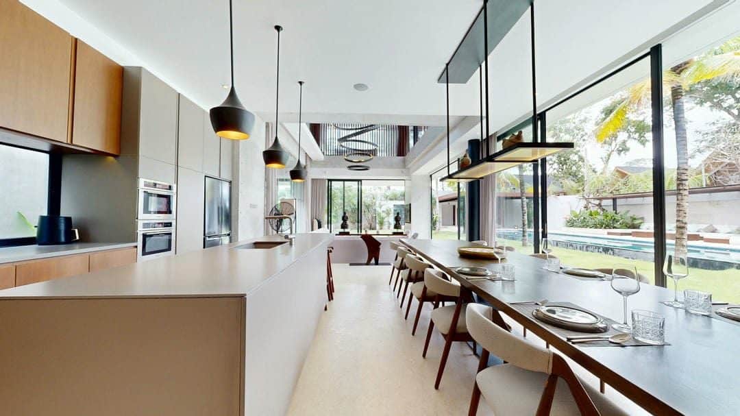 4-bedroom leasehold villa in Seminyak — photo 3 of 5