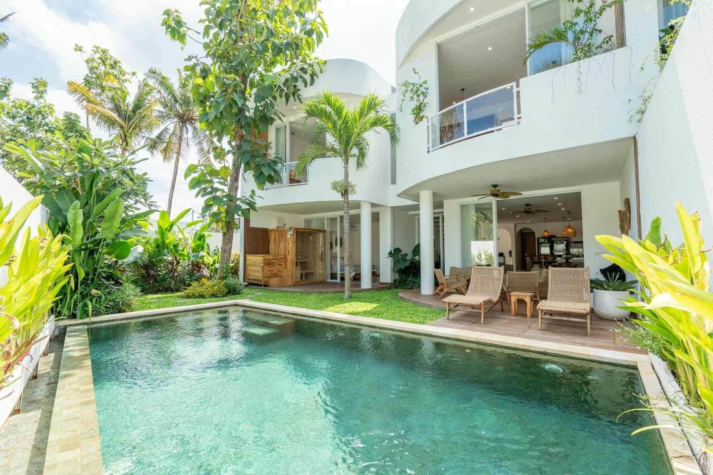Modern Tropical 3 Bedroom Villa for Sale Leasehold in Kedungu