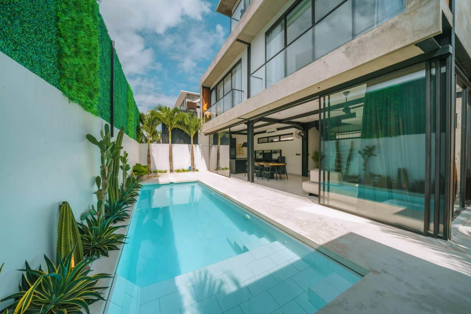 Ready Now 3 Bedroom Villa for Sale Leasehold in Bumbak