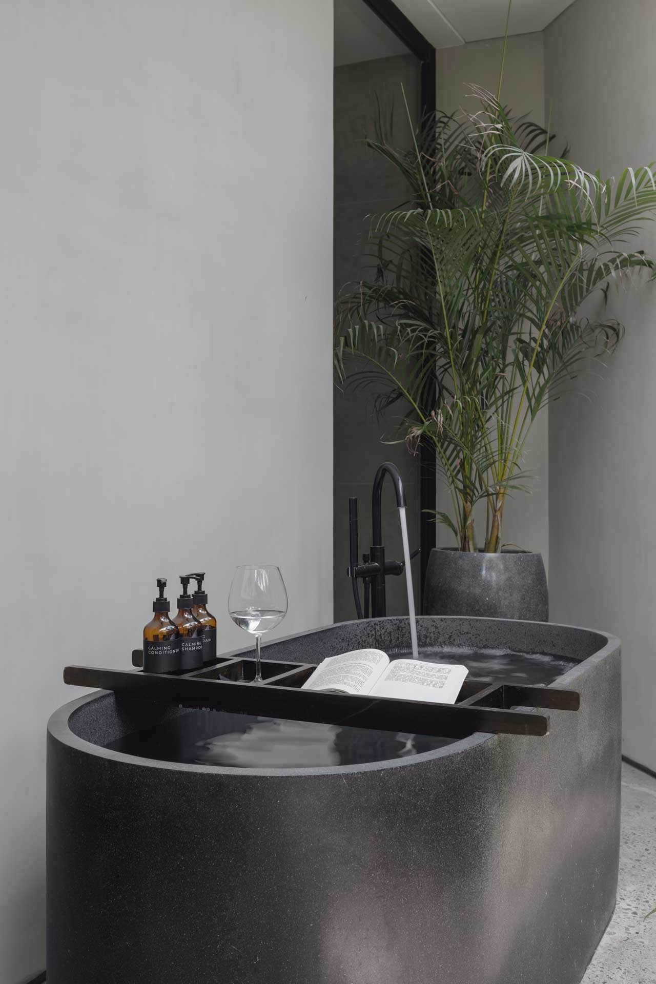 2-bedroom leasehold villa in Canggu — photo 4 of 5