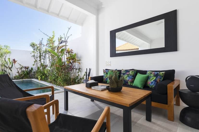 2-bedroom leasehold villa in Seminyak — photo 2 of 5