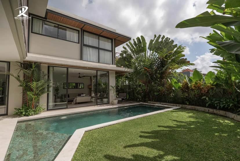5-bedroom leasehold villa in Canggu — photo 2 of 5