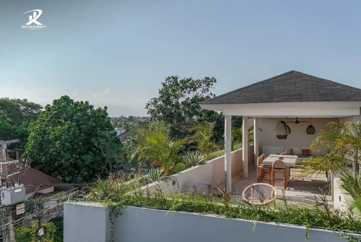 3-bedroom leasehold villa in Canggu — photo 4 of 5