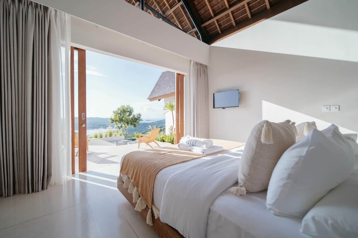 3-bedroom freehold villa in Lombok — photo 4 of 5