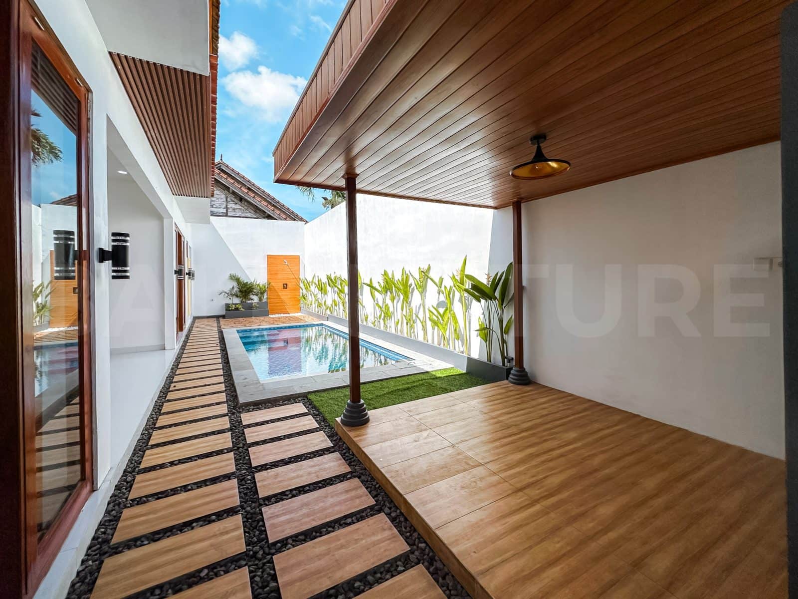 2-bedroom leasehold villa in Canggu — photo 5 of 5