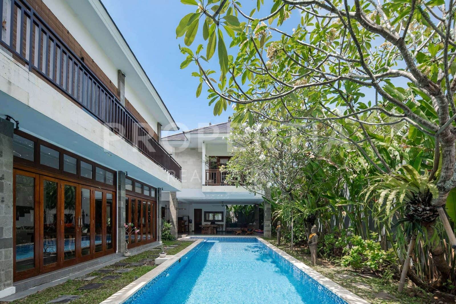 3-bedroom leasehold villa in Seminyak — photo 2 of 5