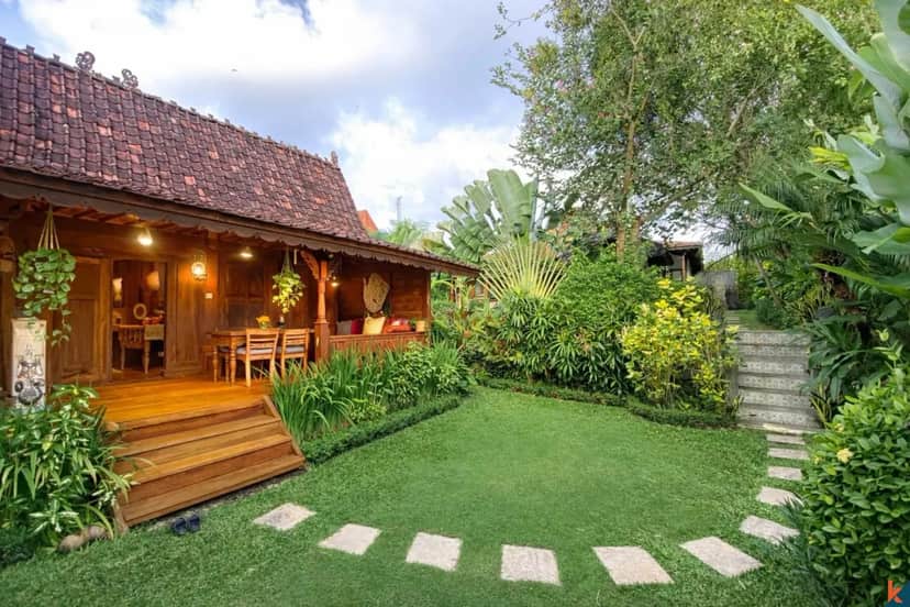 5-bedroom leasehold villa in Canggu — photo 2 of 5