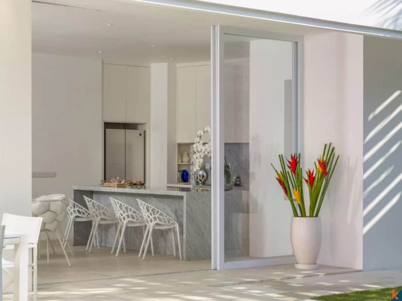 4-bedroom leasehold villa in Seminyak — photo 4 of 5