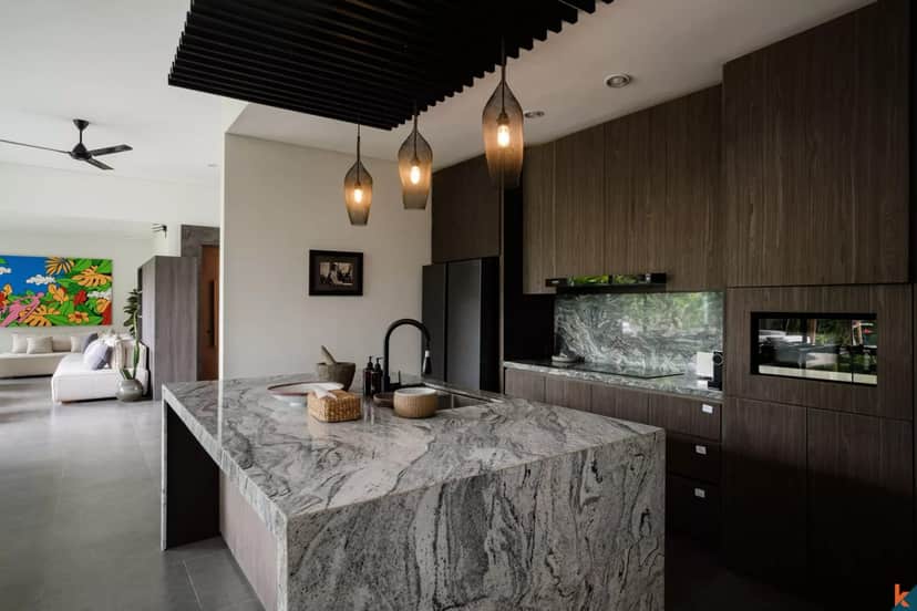 5-bedroom leasehold villa in Kuta — photo 5 of 5